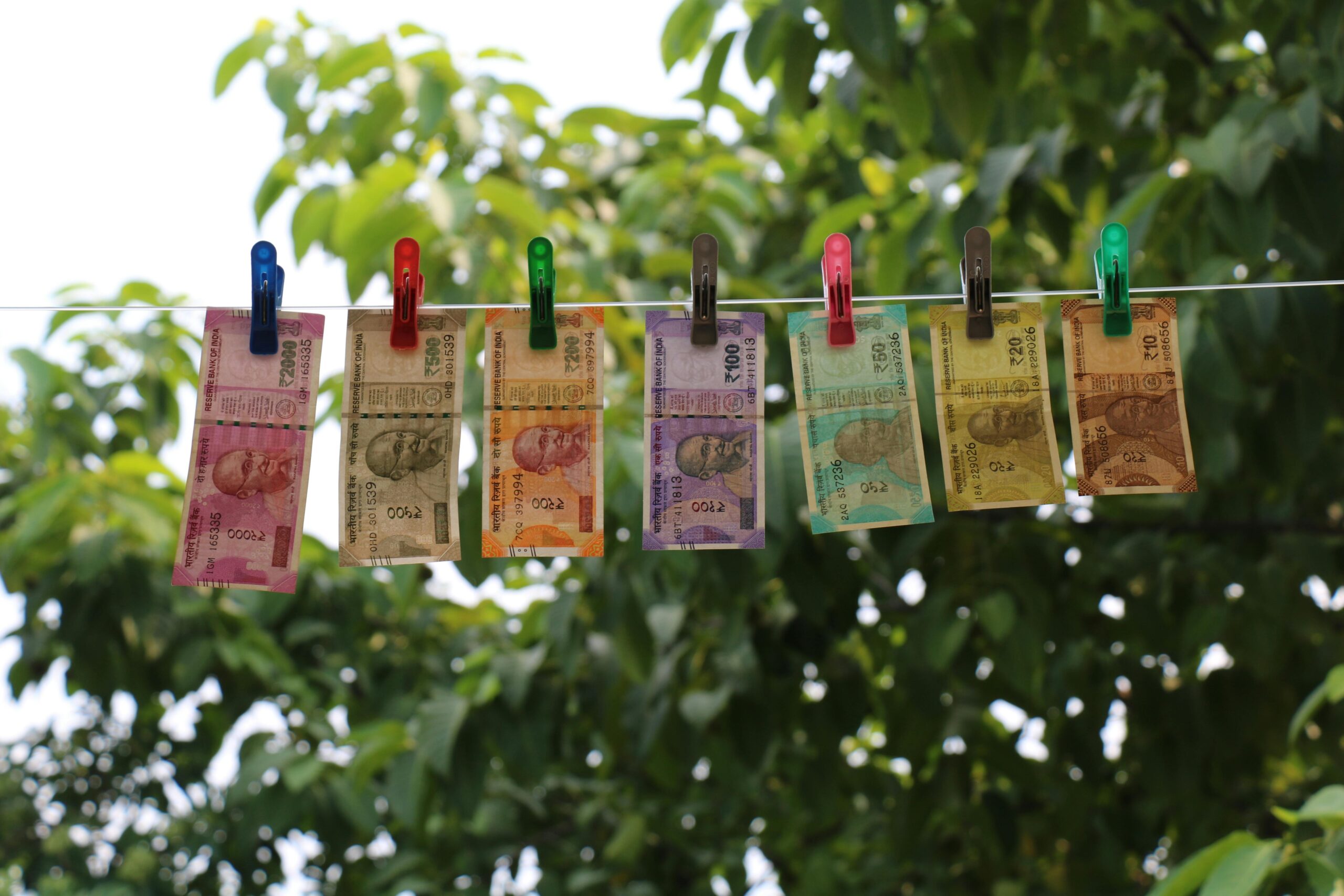 Best Apps That Automatically Save You Money
