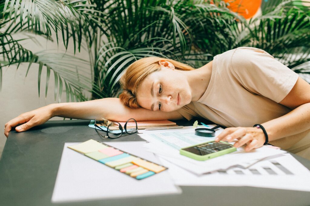 pexels-n-voitkevich-8927654-1024x683 How I Made $500 from Home in One Weekend — And How You Can Too