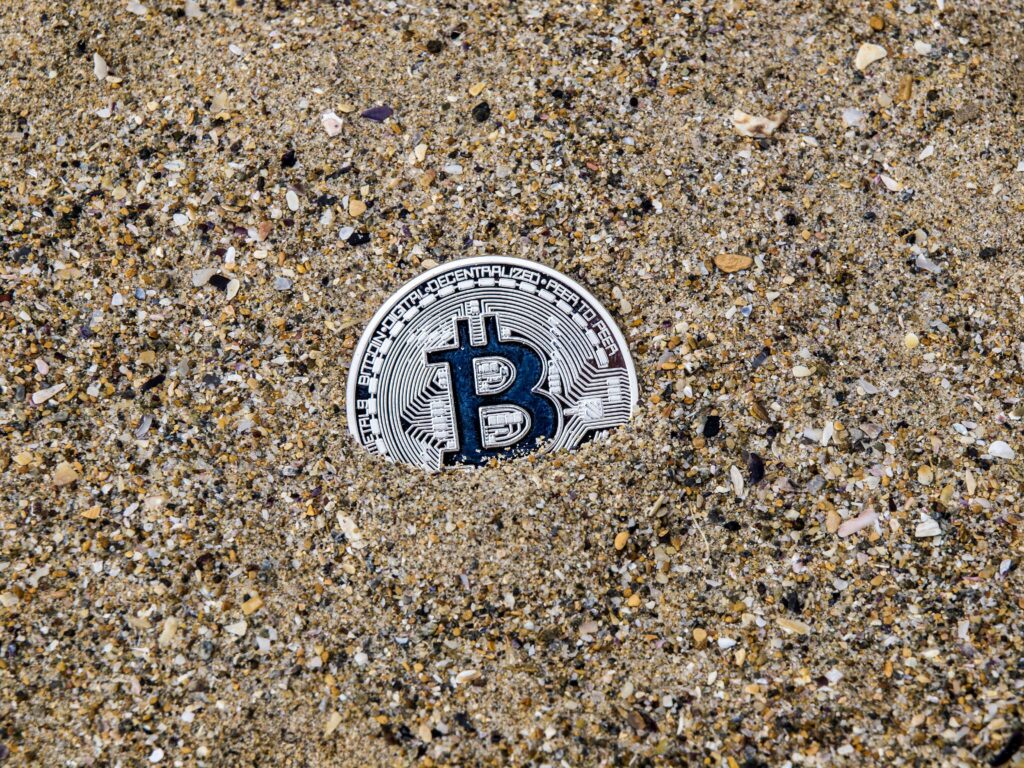 pexels-davidpeterson-4592271-1024x768 Hidden Banking Fees in 2025: How They’re Costing You and How to Avoid Them