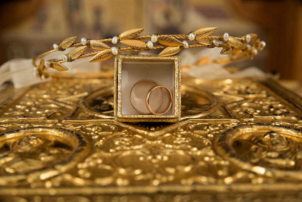 pexels-pixabay-248077-1024x683 Gold Prices Hit Record High – Is It Too Late to Invest?